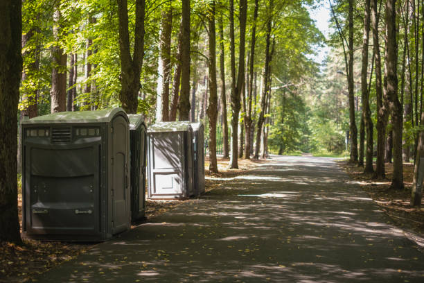 Best Porta potty delivery and setup  in Olathe, KS
